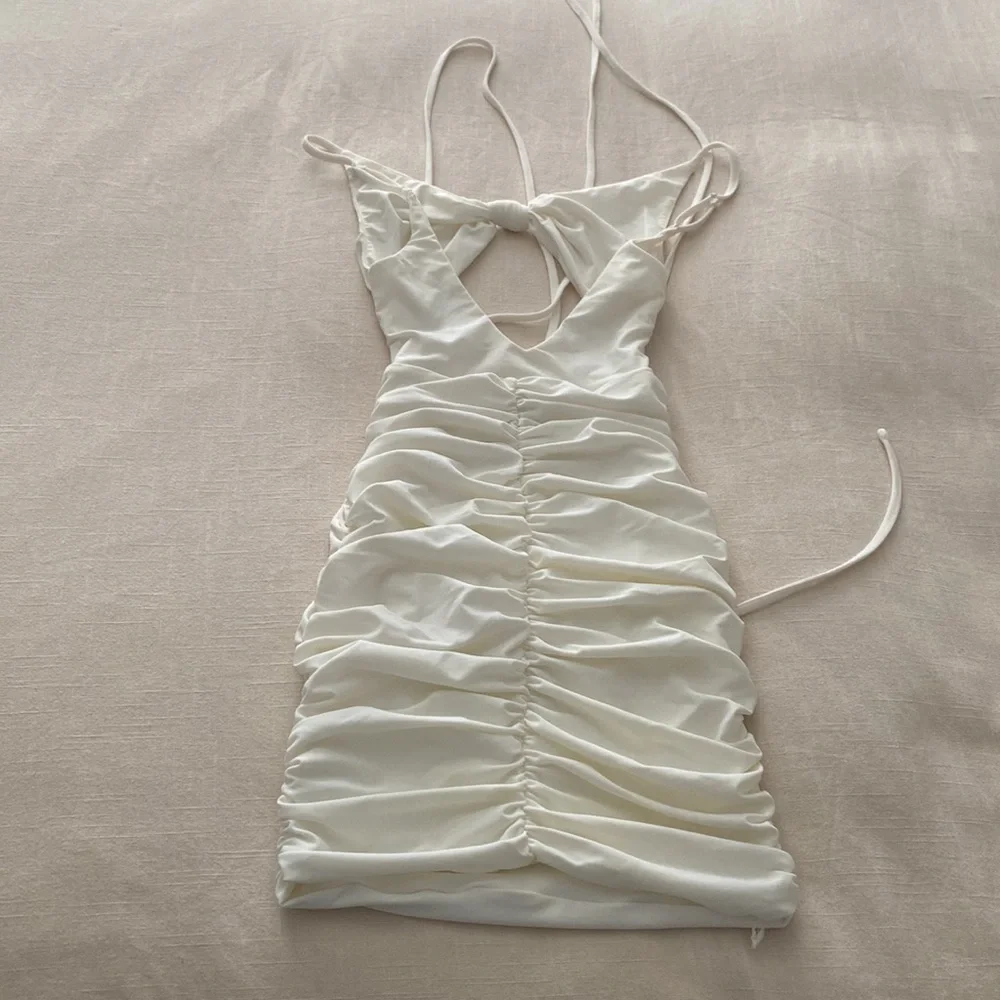 Tiger mist White cutout dress - Picture 7 of 8